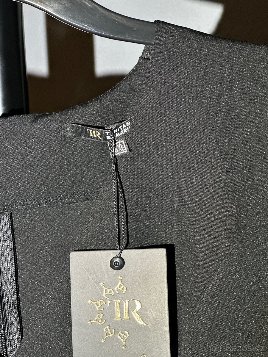 Elegantní černé šaty, úplně nové s visačkou. - 11