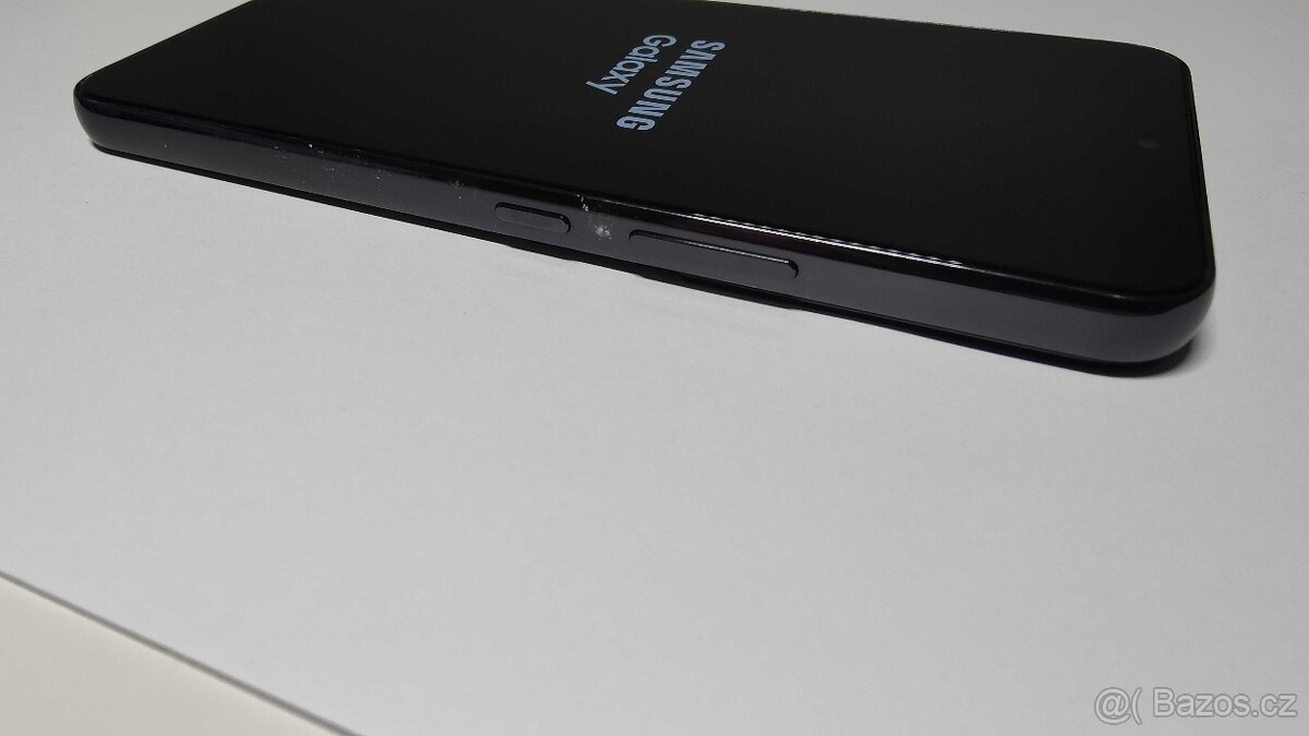 Samsung Galaxy S22 5G 8/128GB S901B, Phantom Black - 11