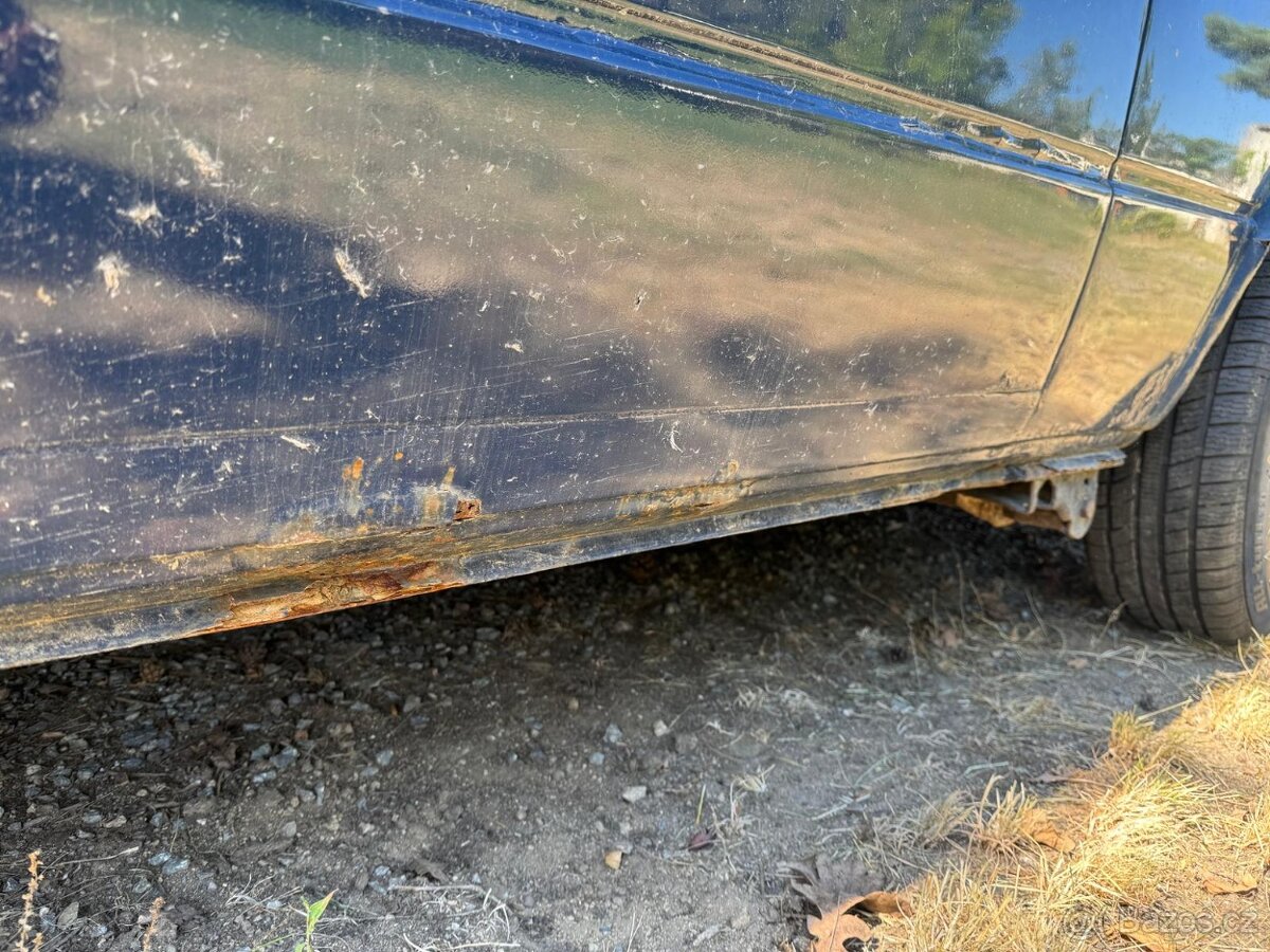 Prodám vw T3 Caravelle 1.9 tdi - výměna možná - 11