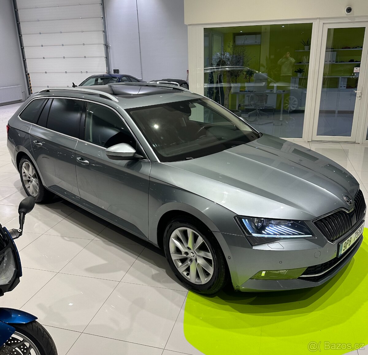 Škoda Superb, 1.6 TDI - Laurent&Clement DPH - 11