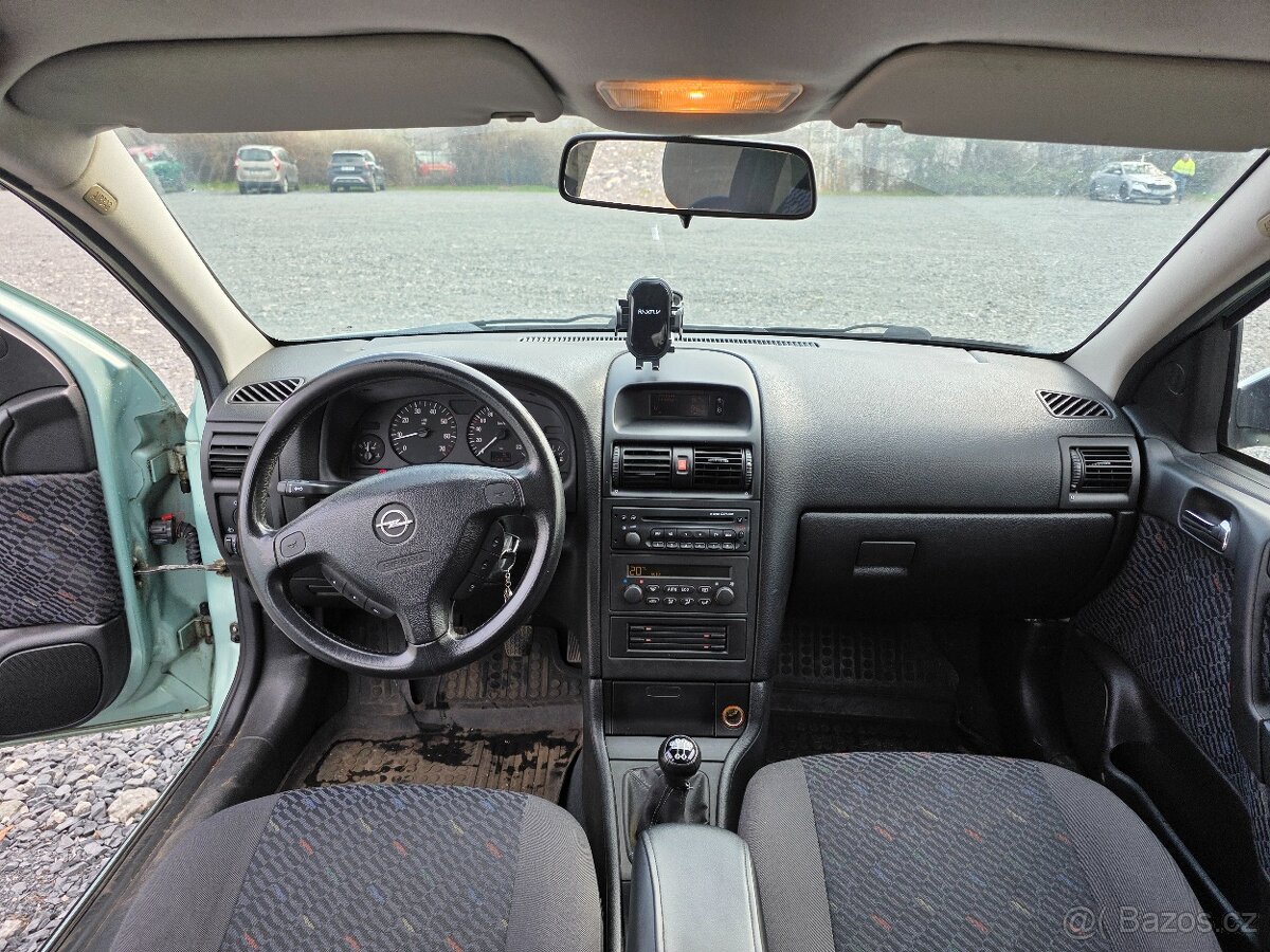 Opel Astra G Caravan 1.6 benzin - 11