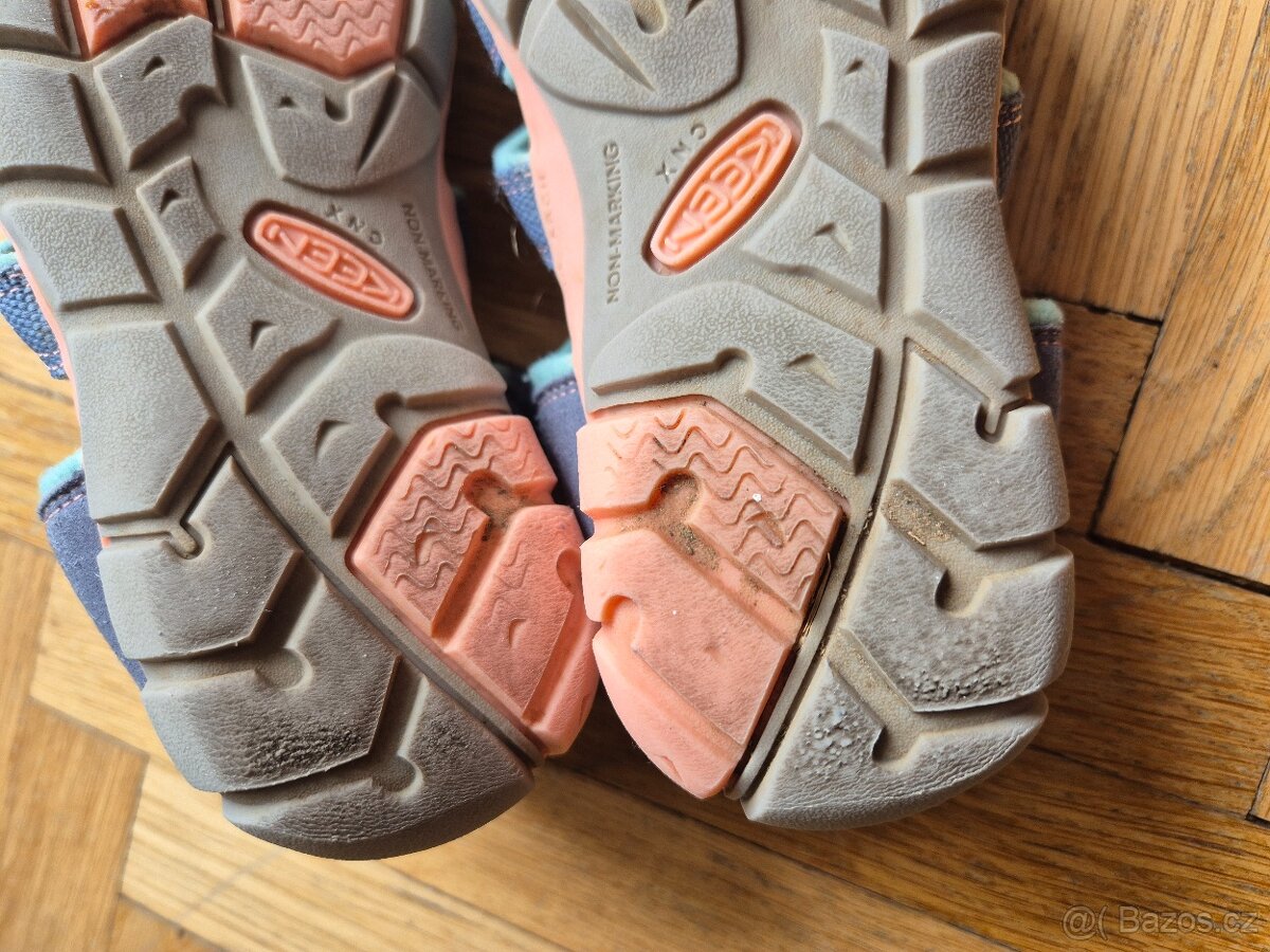 Sandály Keen Seacamp 32/33 top stav - 11