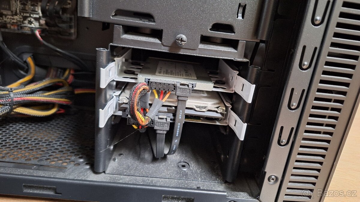 Herní PC Fractal define R4, Intel Core i5, MSI GTX 750Ti - 11