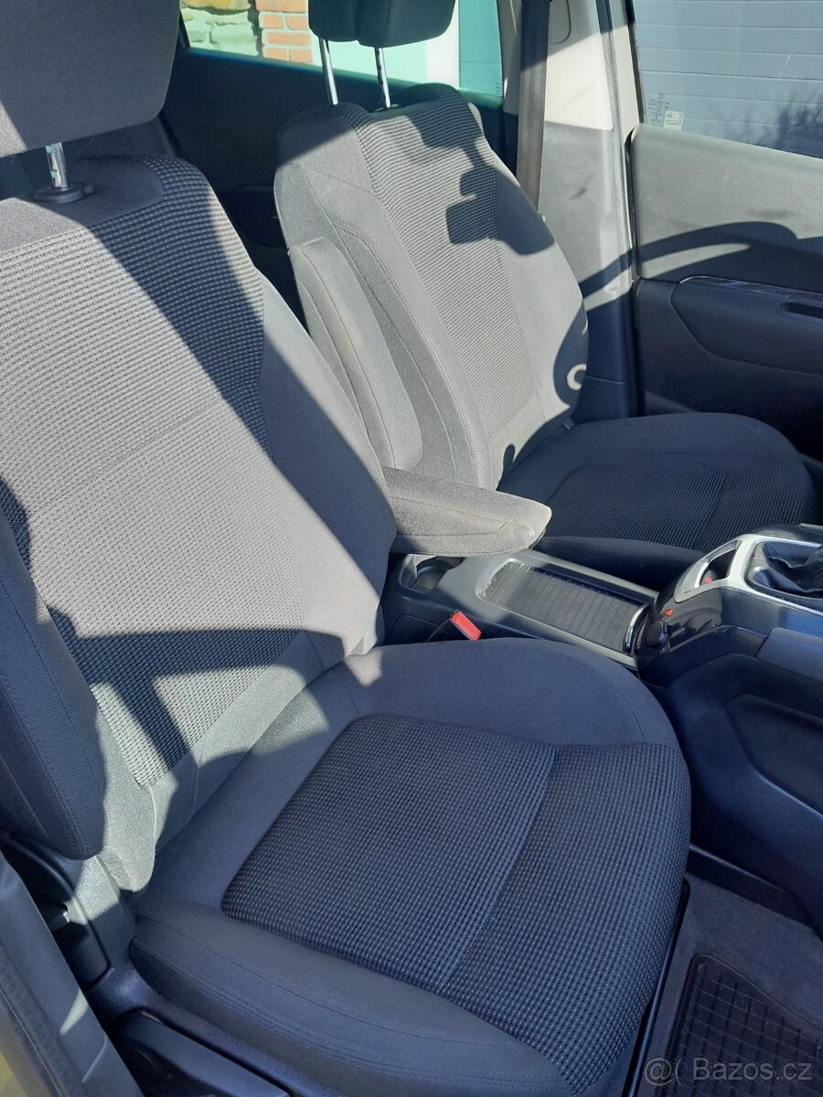 Peugeot 5008 1,6 VVTI 88 Kw. - 11