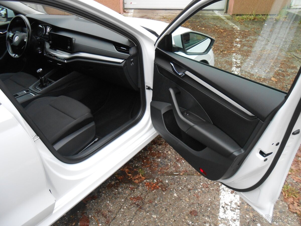 Škoda OCTAVIA IV 1.0TSi 81kW ACTIVE - 11