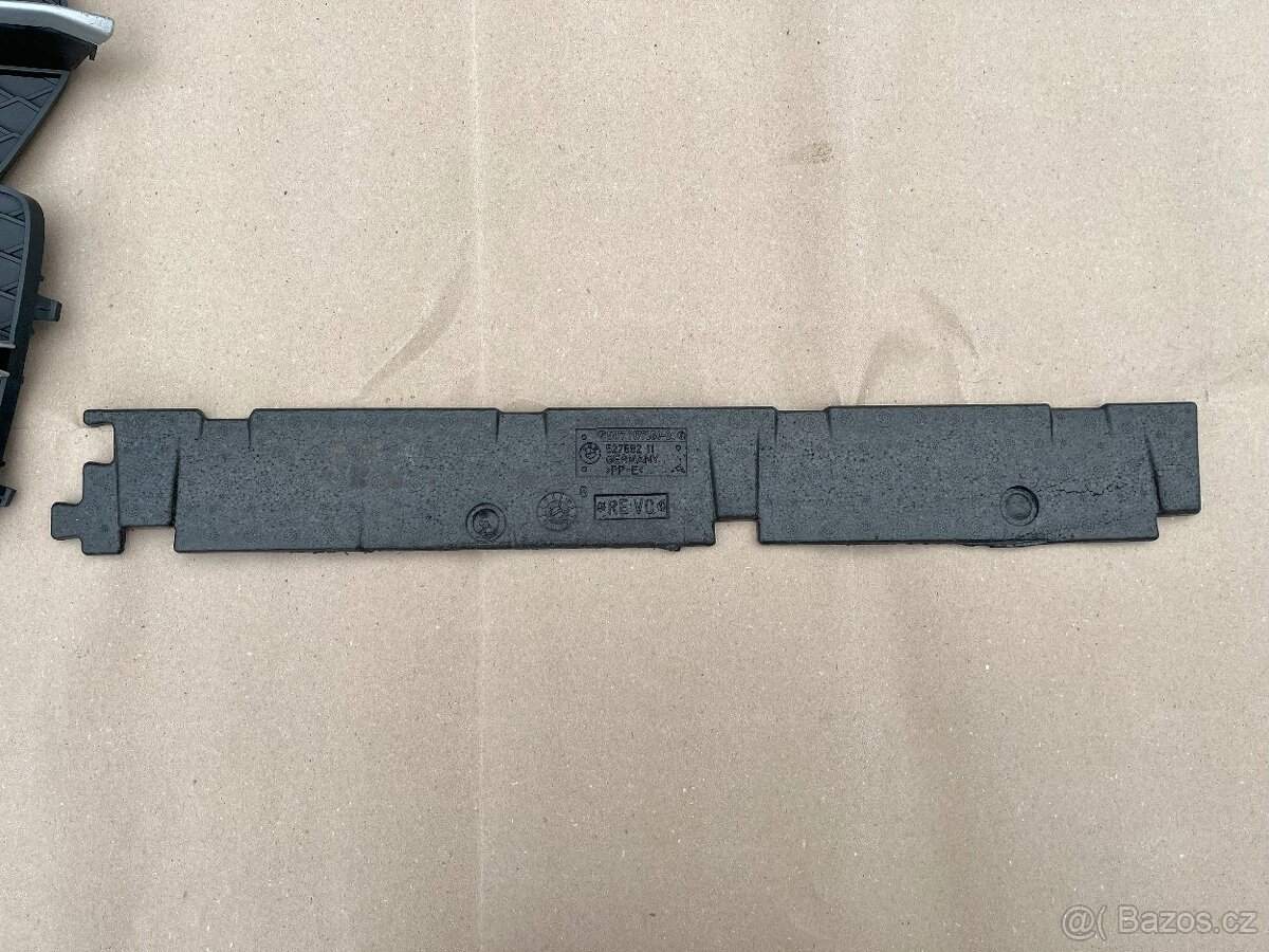 BMW X5 E70, X6 E71/E72 mřížky, zvedací kostky, krytky... - 11