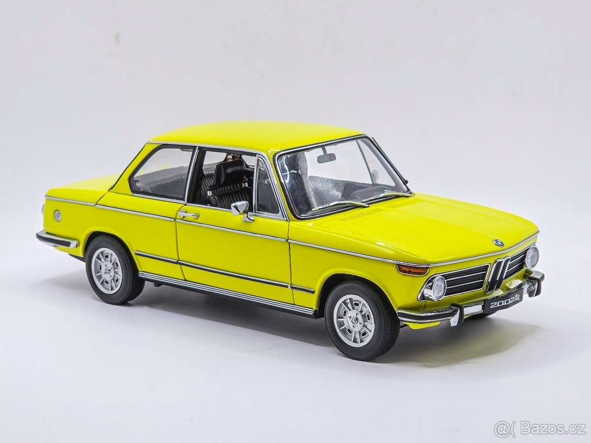 BMW 2002 Tii 1:18 Autoart - 11