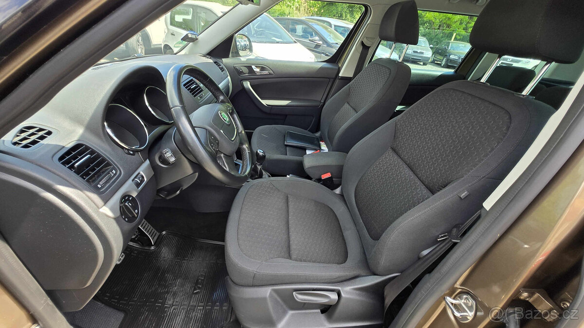 ŠKODA YETI 2.0TDI ELEGANCE 4x4 1MAJITEL - 11