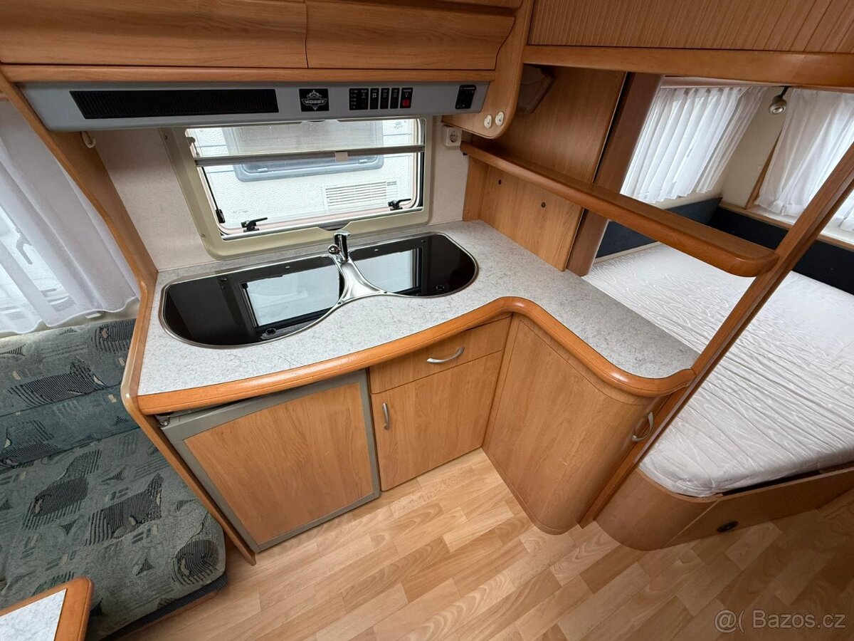 Hobby Excellent 460, 4 osoby, bojler, sprcha, stan - 11