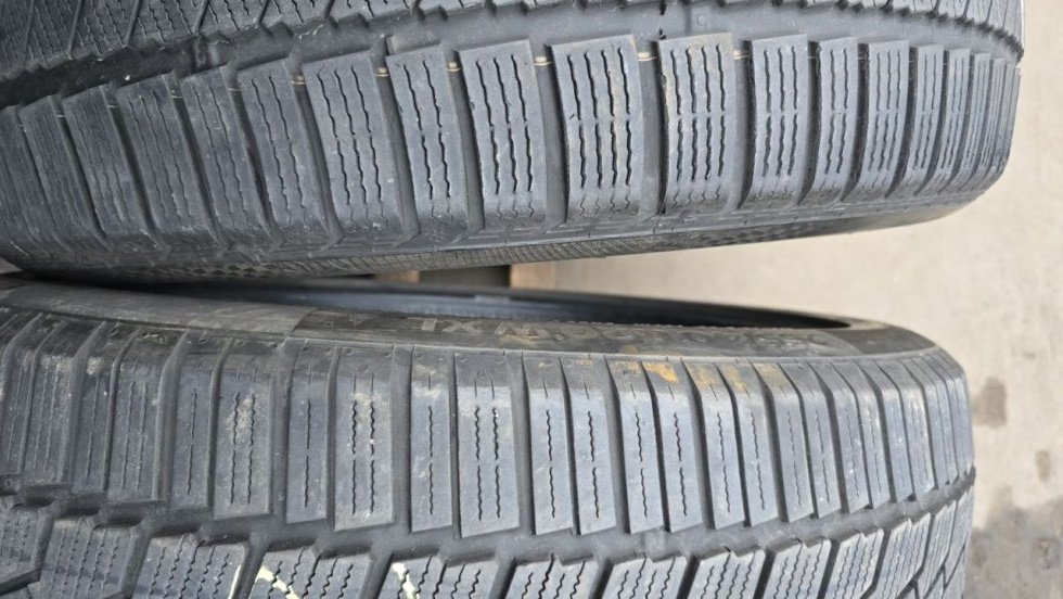 Zimní pneu 255/40/20 Continental - 11