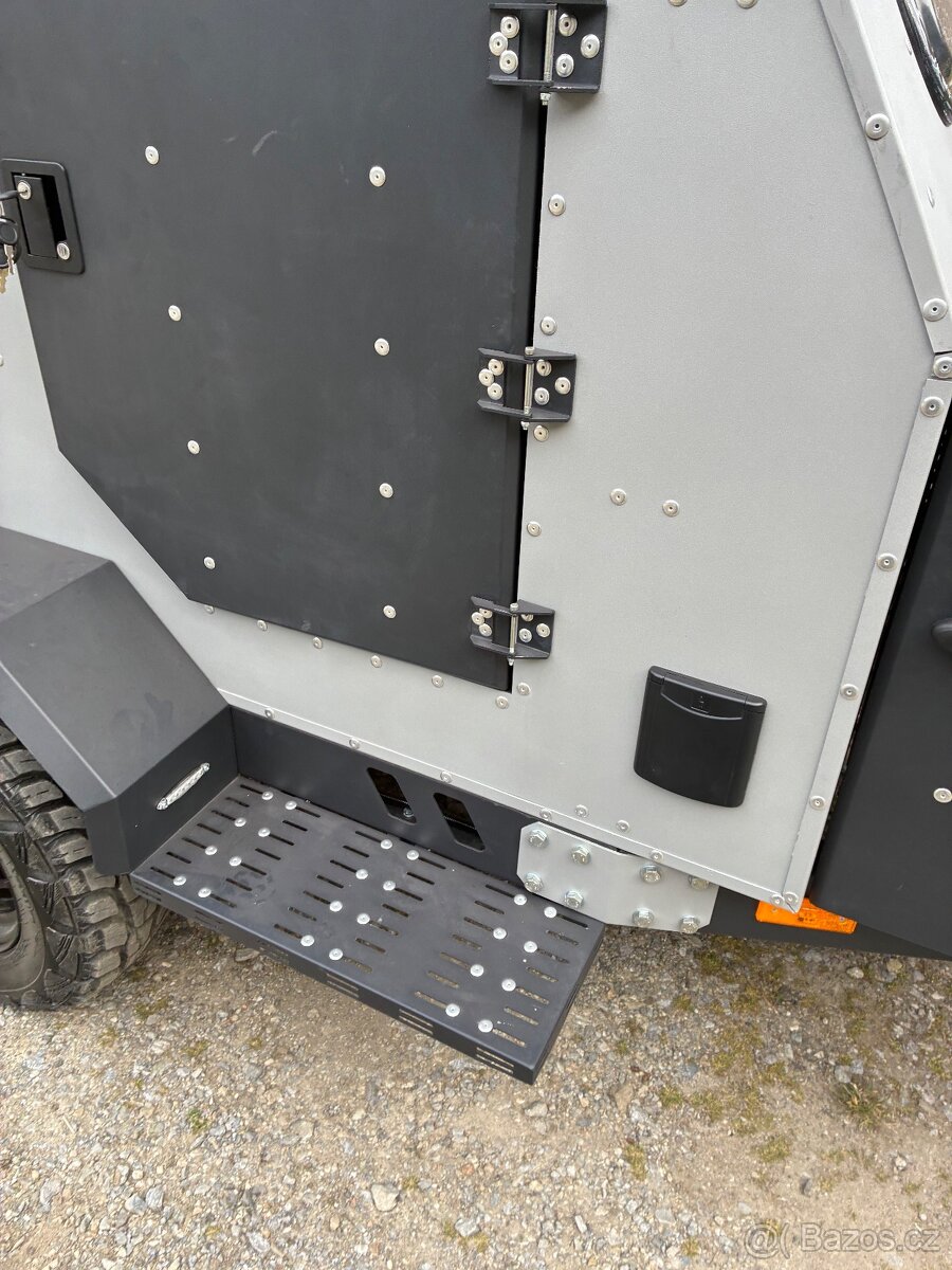Predám offroad karavan - 11