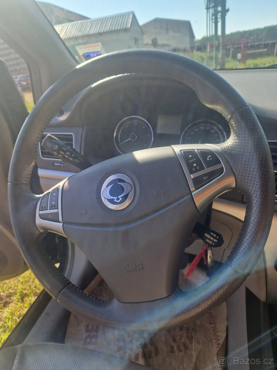 SsangYong Korando 2012 - 11