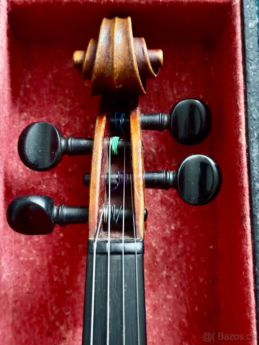 Prodám staré housle 4/4 Antonius Stradivarius - 11