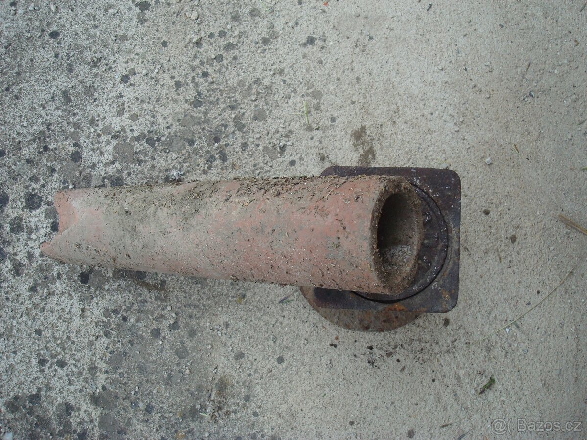 KRYT UZÁVĚRU VODY - 11