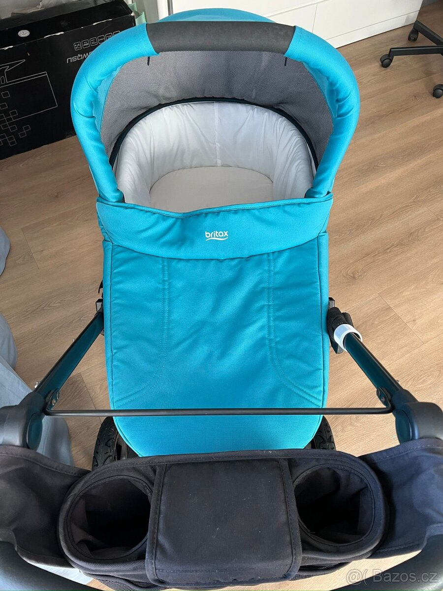 Kočárek Britax - 11
