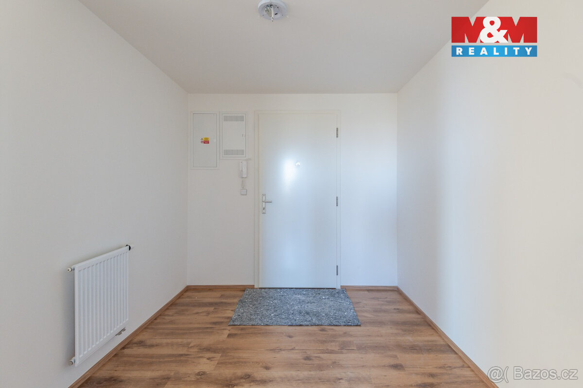 Pronájem bytu 2+kk, 56 m², Ostrava, ul. Ukrajinská - 11