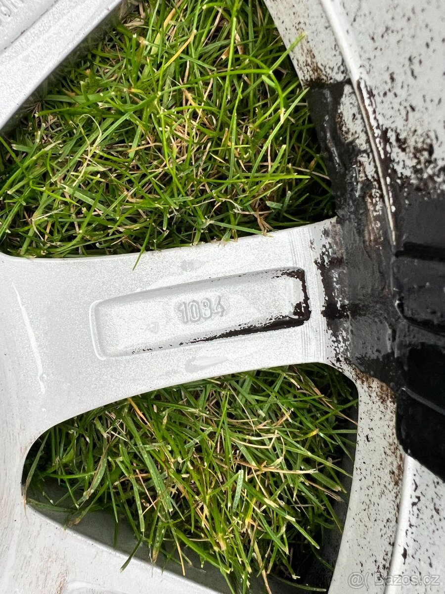 Prodám 4ks lité kola 15" značky RONAL - 11