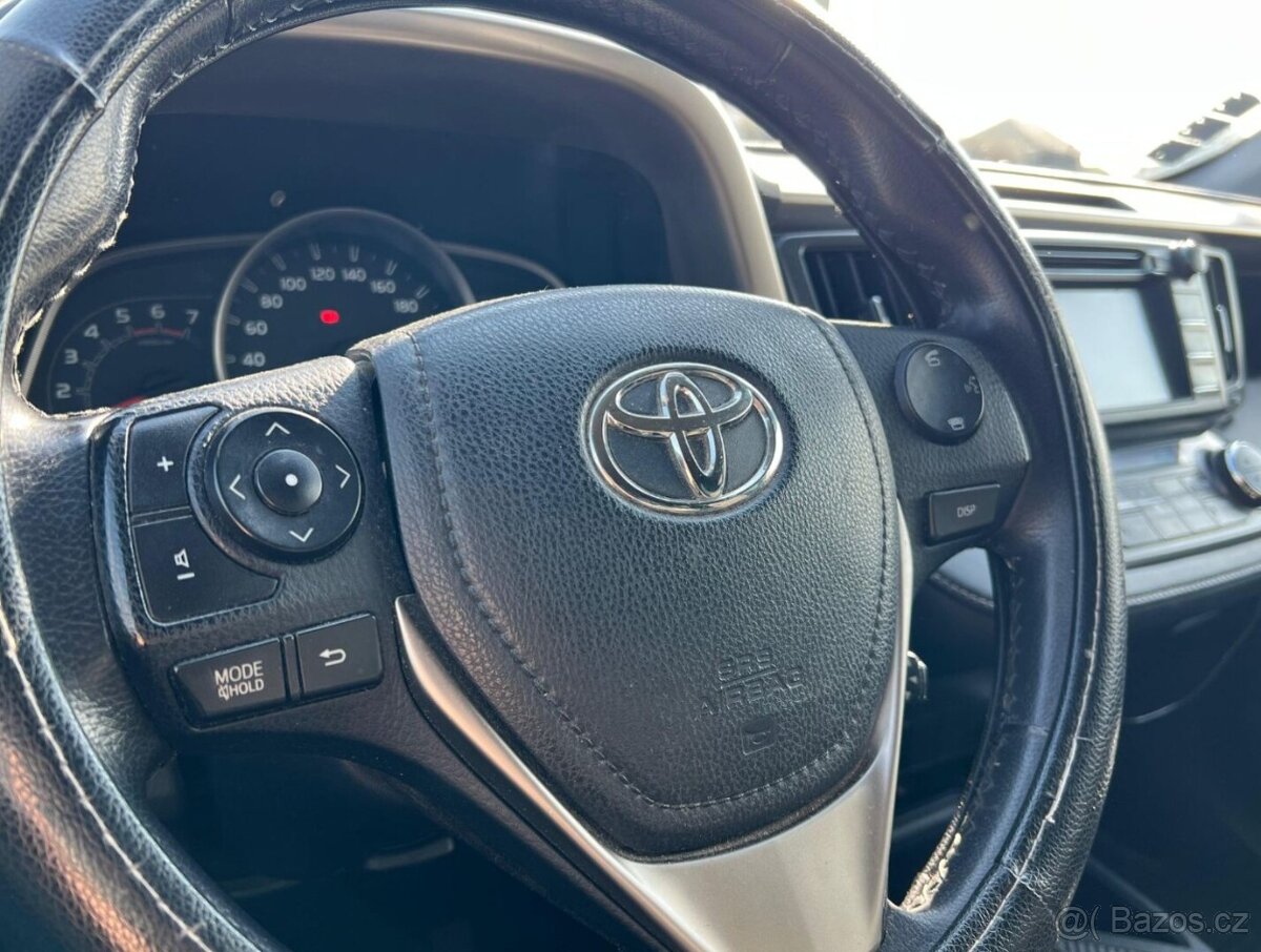 Toyota RAV4 - 11
