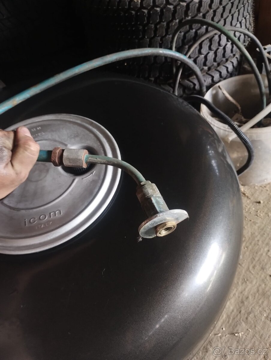 JTG ICOM LPG - kompletná nádrž s novým čerpadlom - 11