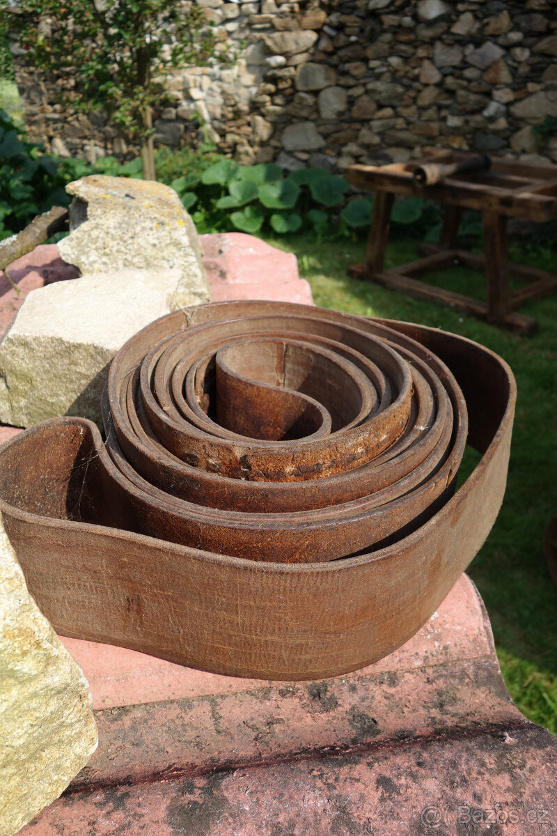 Stabilní elektromotor s cirkulárkou - 11