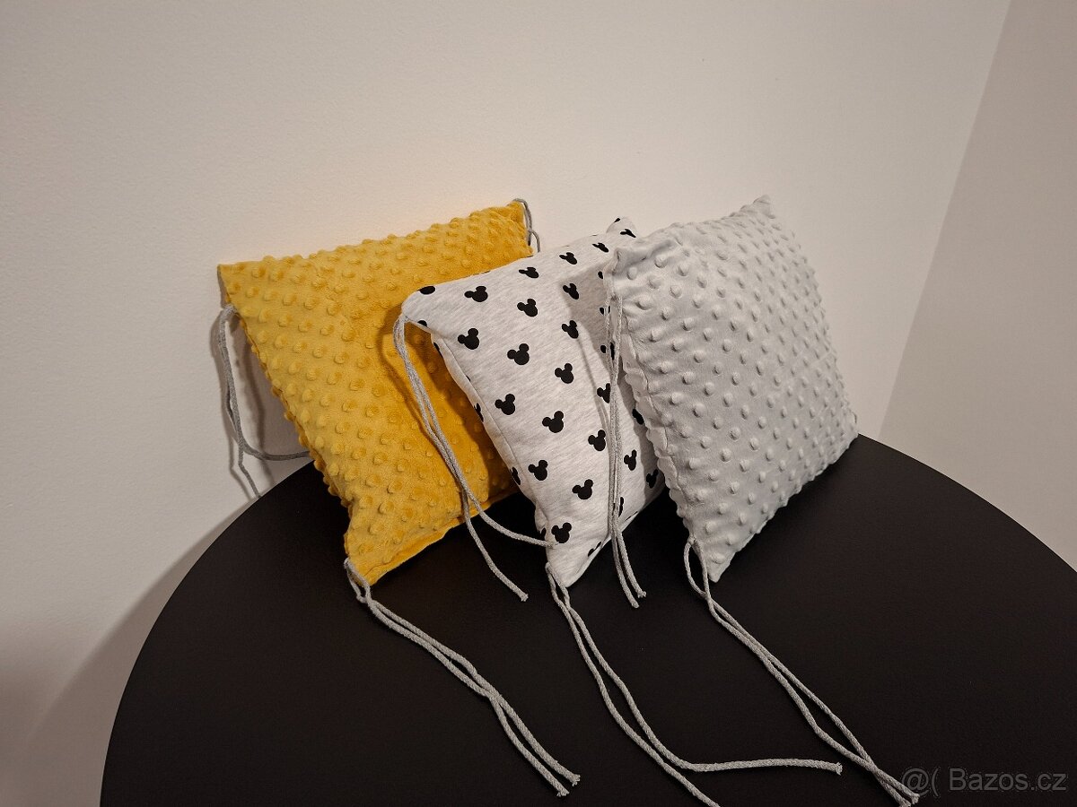 Set do postýlky Mickey Mouse šedý + žlutý - 11