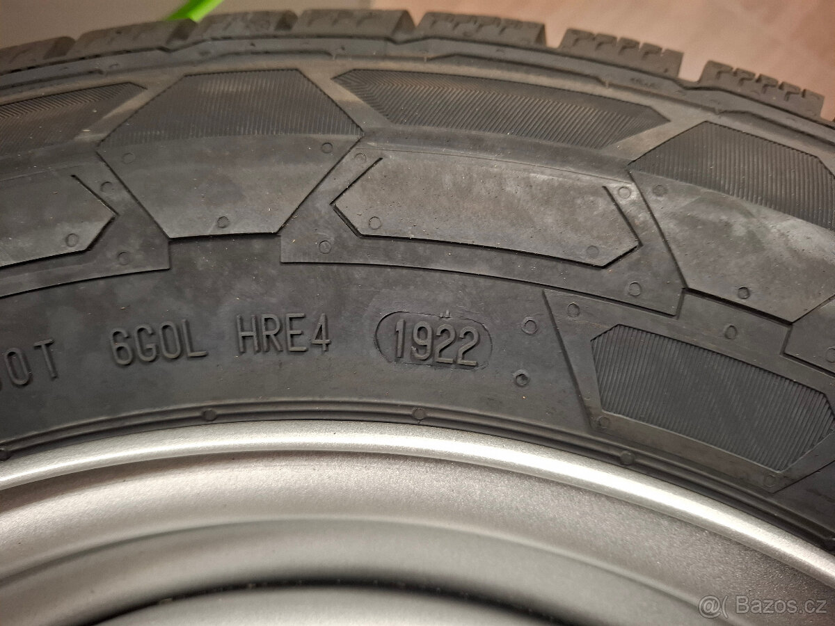 Nová zimní sada Proace, Vivaro, Expert, Traveller 215/65 R16 - 11