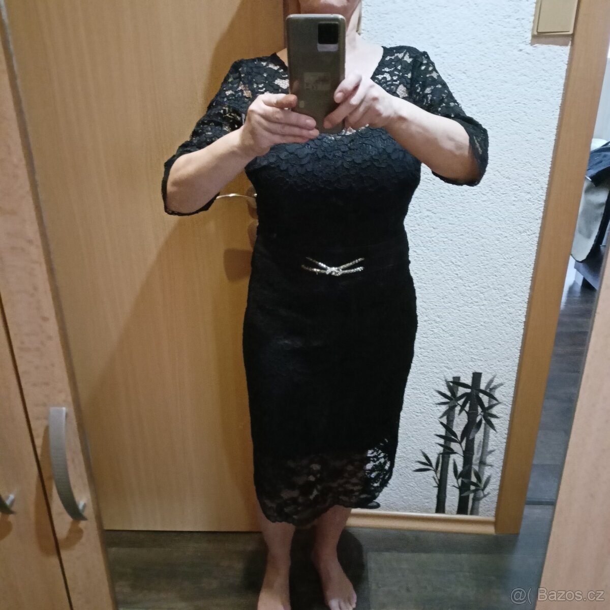 Luxusní společenské šaty s podšívkou - 11