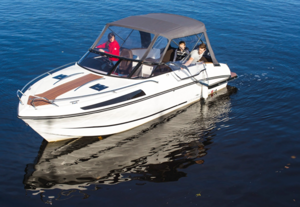 OceanMaster 680DC , Kajutová loď . - 11