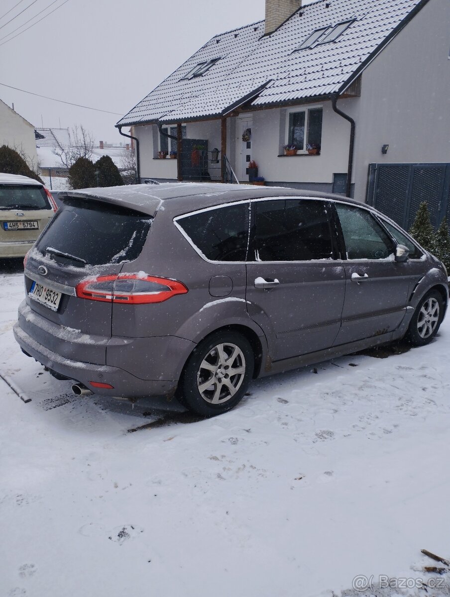 Ford s-max 2.2tdci titanium s - 11