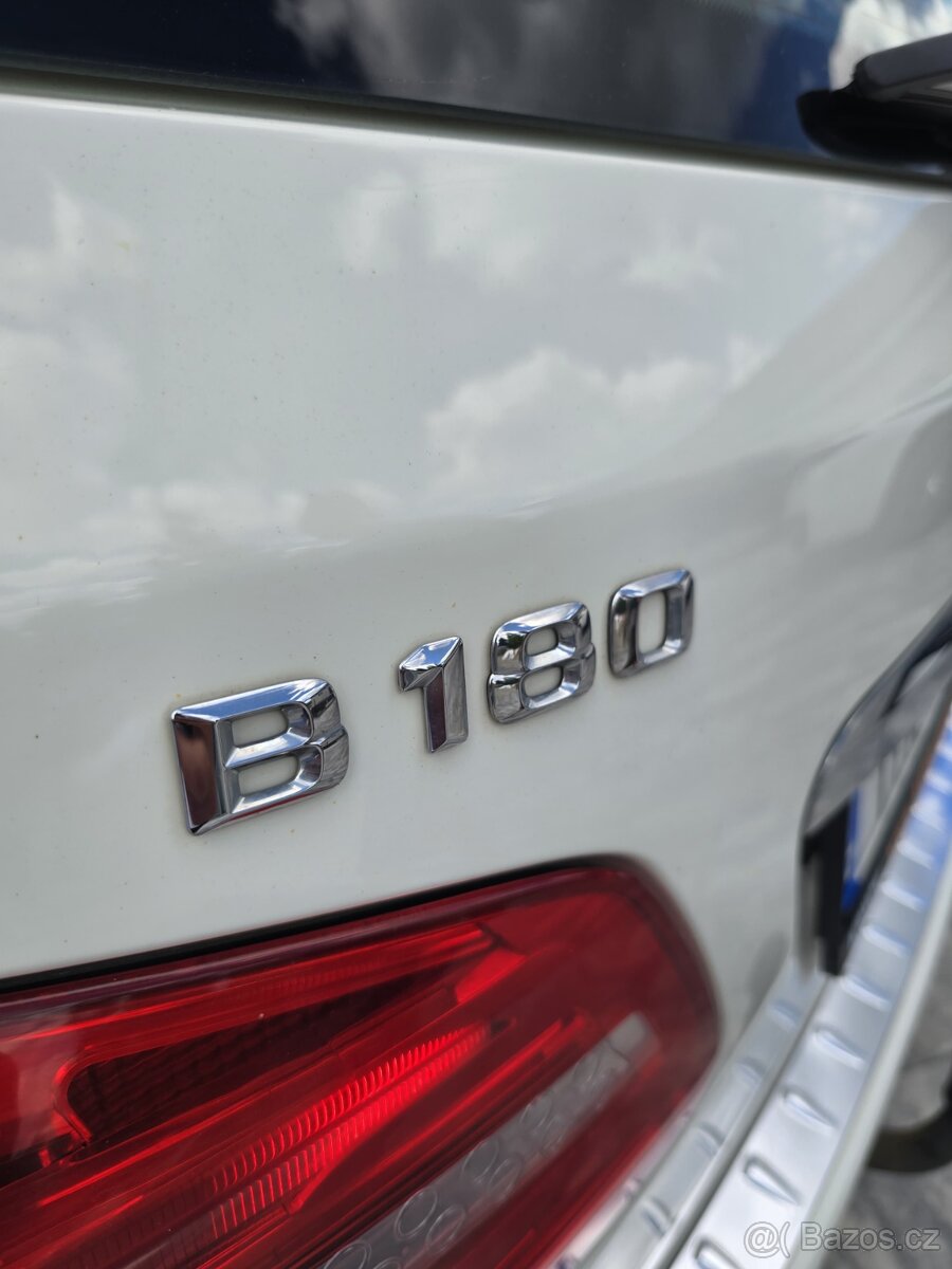 Mercedes Benz B180 W246 automat 2014 - 11