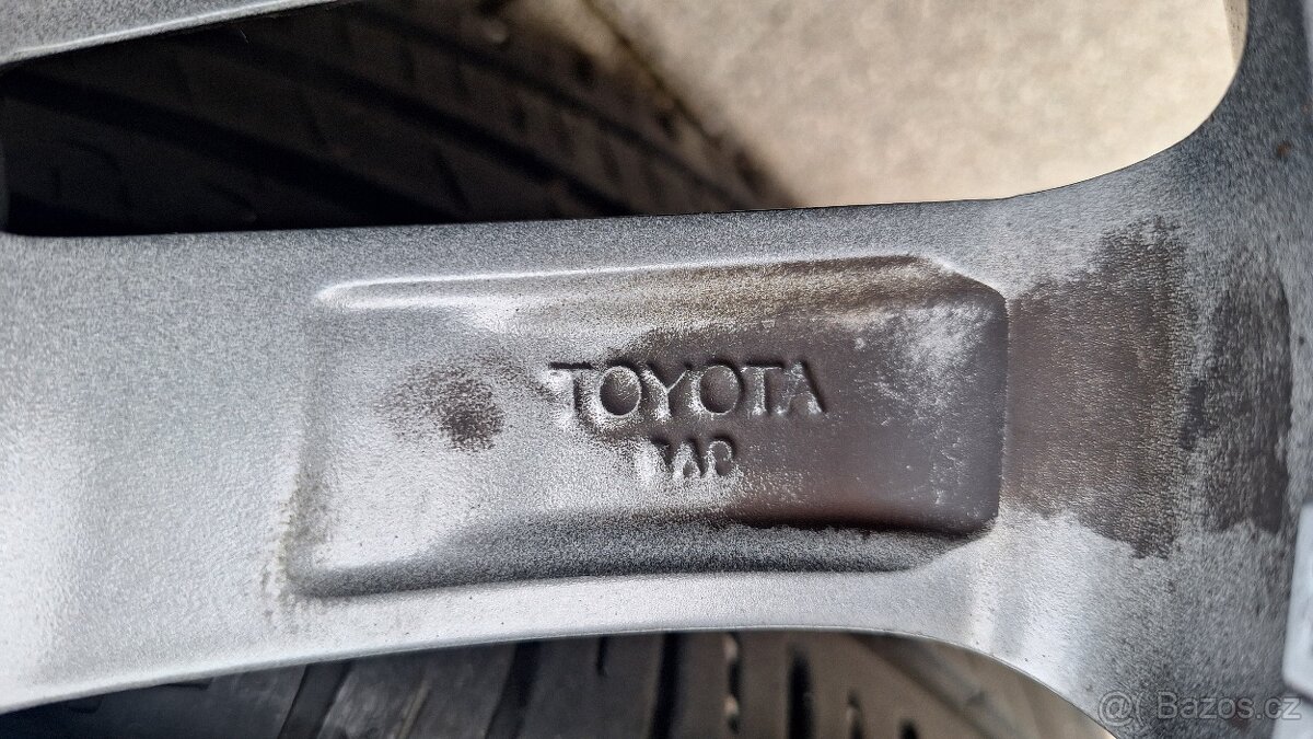 Alu kola Toyota 17" 5x114,3 letní pneu 215/55 R17 5-6mm - 11