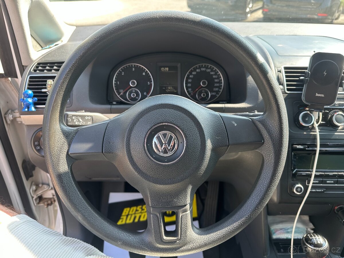 Volkswagen Touran 2011 - 11