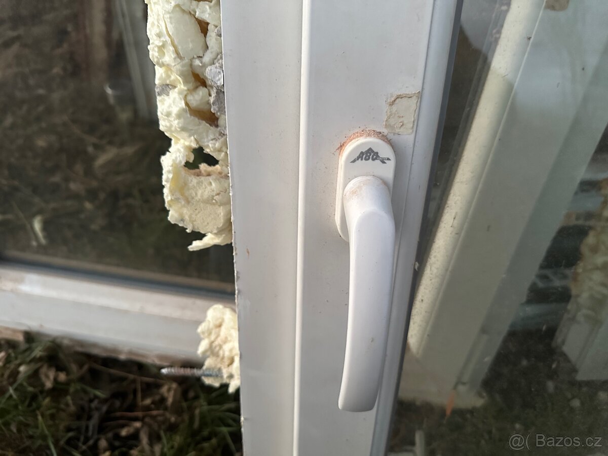 3x starší plastová okna Rehau / ABC okna 80x110cm - 11