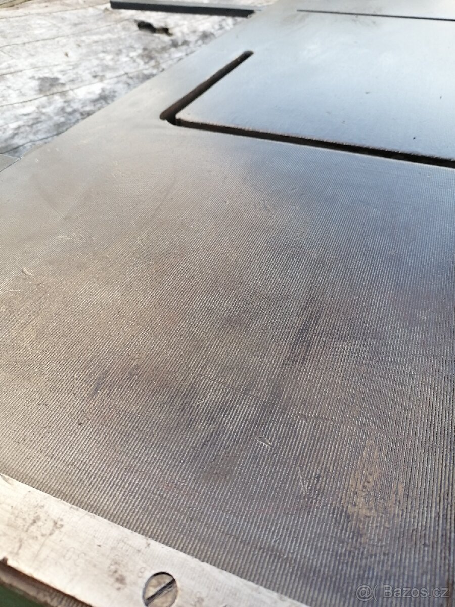 Tabulkové nůžky na plech Jesan NTP 1000 / 2,5 J - 11