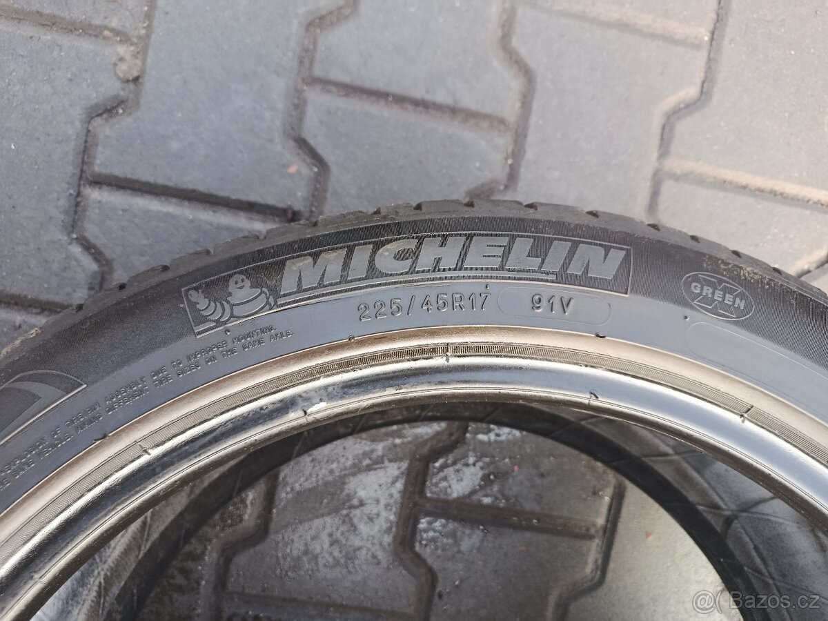 225/45/17 letní pneu michelin - 11