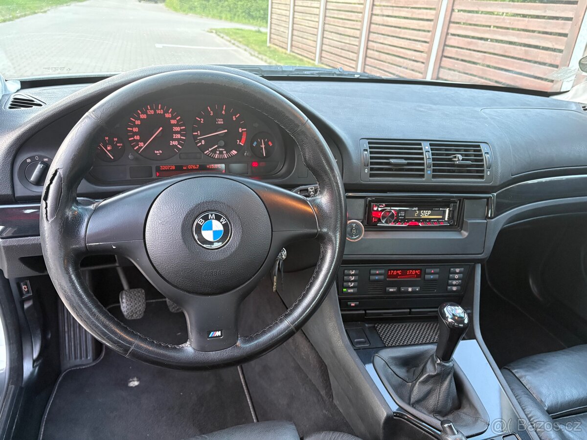 BMW 530i E39 - 11