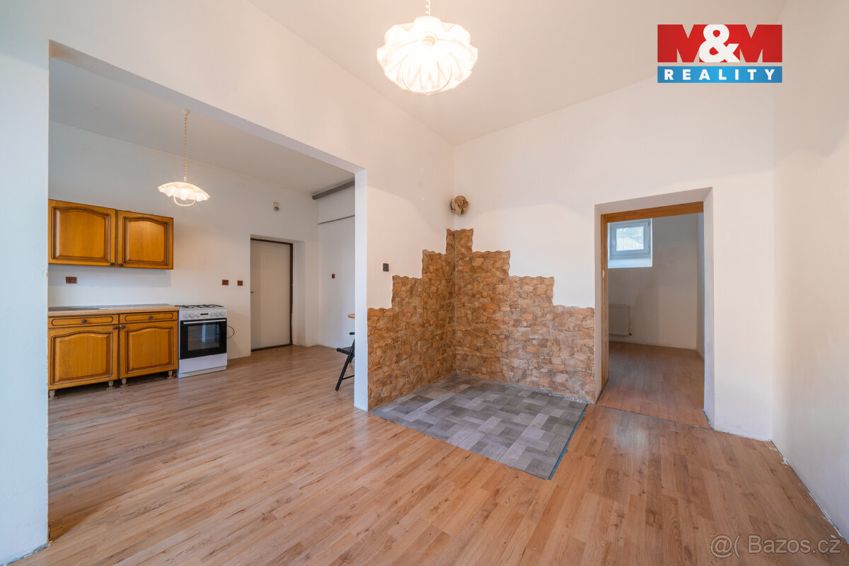 Prodej nájemního domu, 370 m², Aš, ul. Studentská - 11