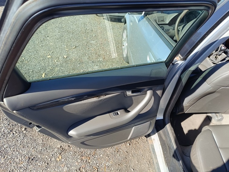 ND z Audi A4 avant 2976.cm3 162.kw benzín r.v.2001 (K55) - 11