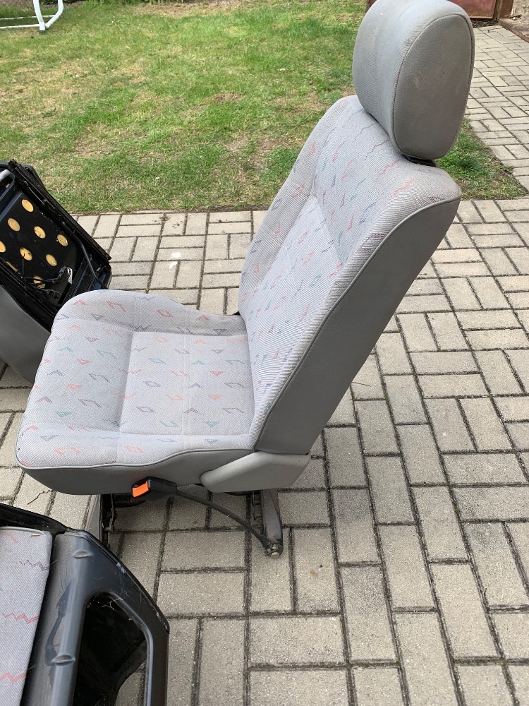 Prodám sedačky do VW T4 - 11