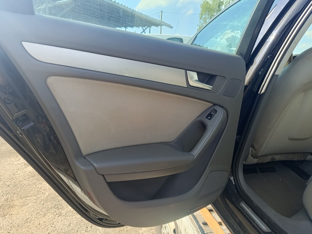 ND z Audi A4 1968.cm3 100.kw nafta r.v.2011 (K62) - 11