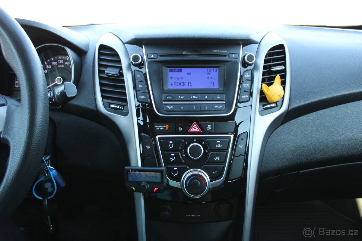 Hyundai i30, 1,4i 73KW, 1.maj.,ČR,serviska, r.v. 2015 - 11