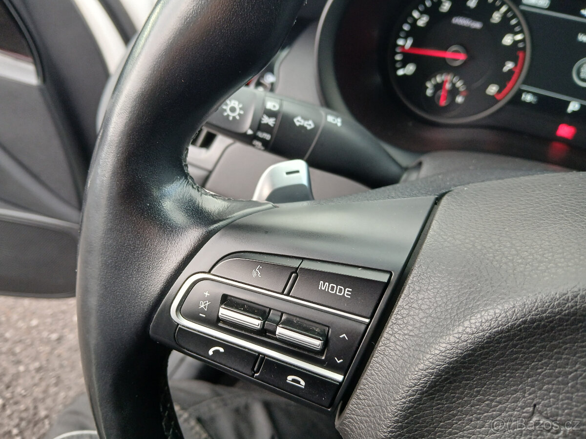 Kia Stinger 2.0 T-GDi 188kW 4x4 - 11