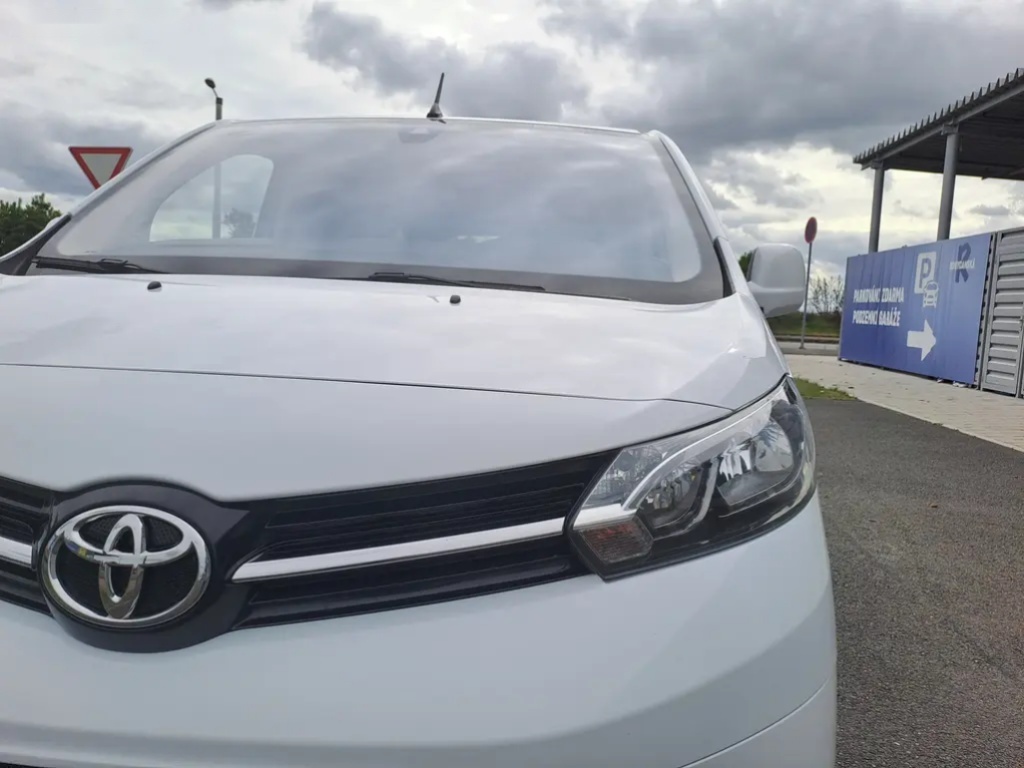 Toyota Proace Verso, 2.0D-4D 8.MÍST. JIŽ REZERVACE - 11