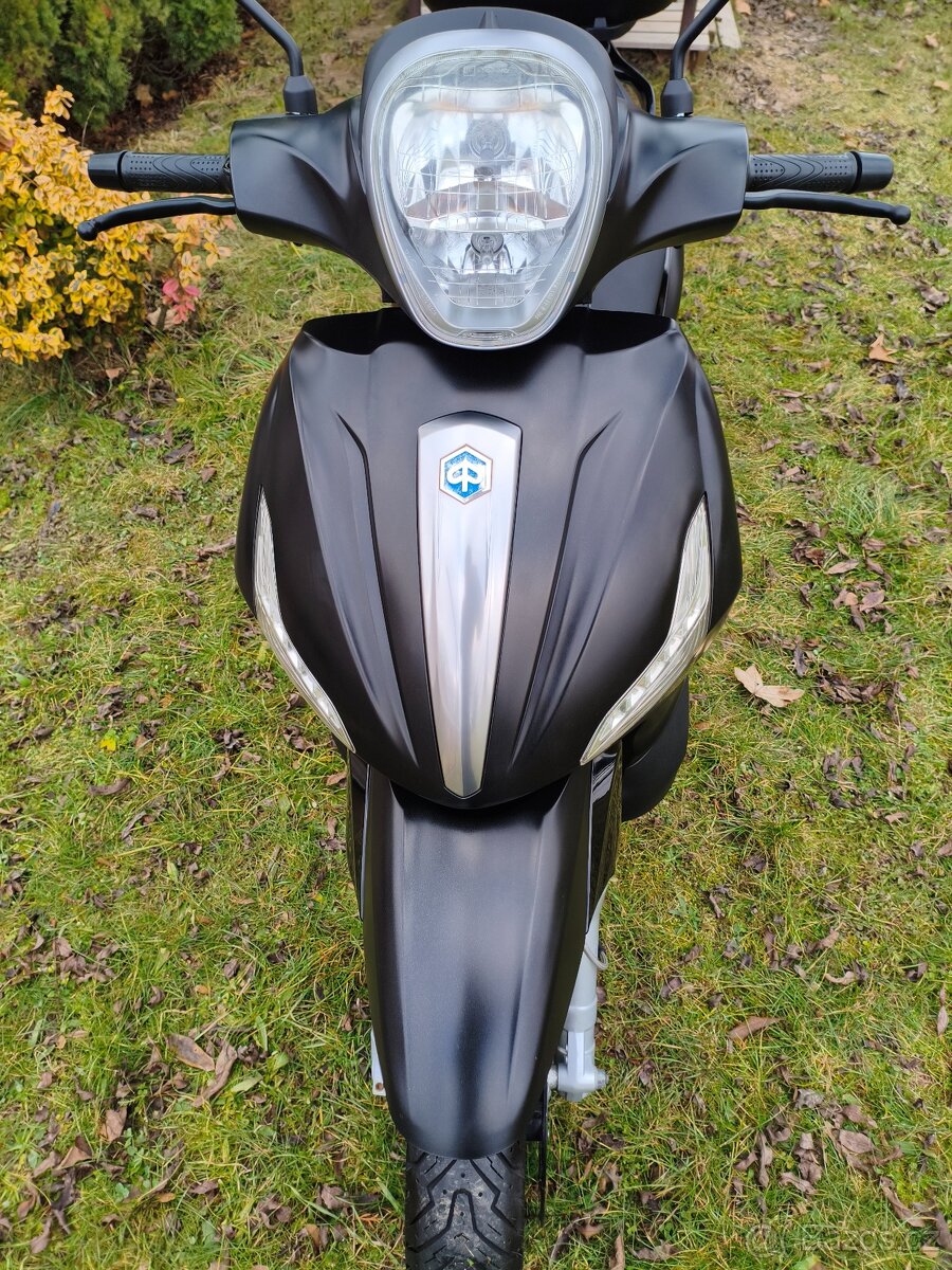 Piaggio Beverly 125i.e - 11