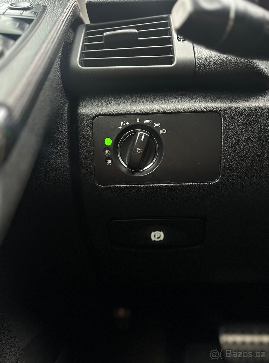 Mercedes Benz R 280CDI 4MATIC, Bohatá výbava - 11