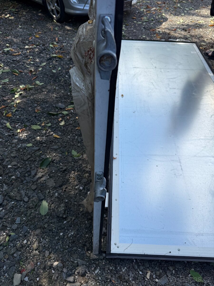 Prodam nove vrata na naves - 11