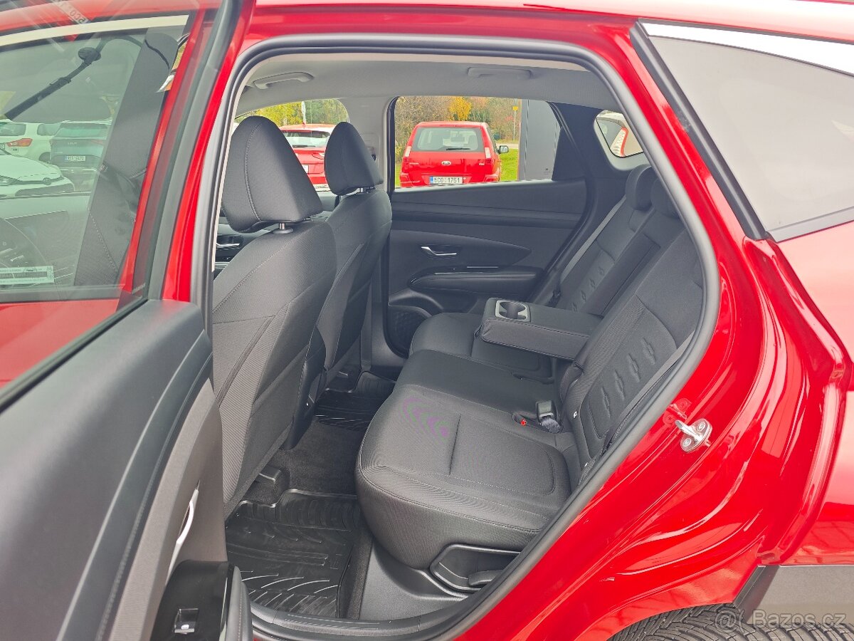 Tucson Style 1.6T-GDI 118kW po 1. majiteli, záruka - 11