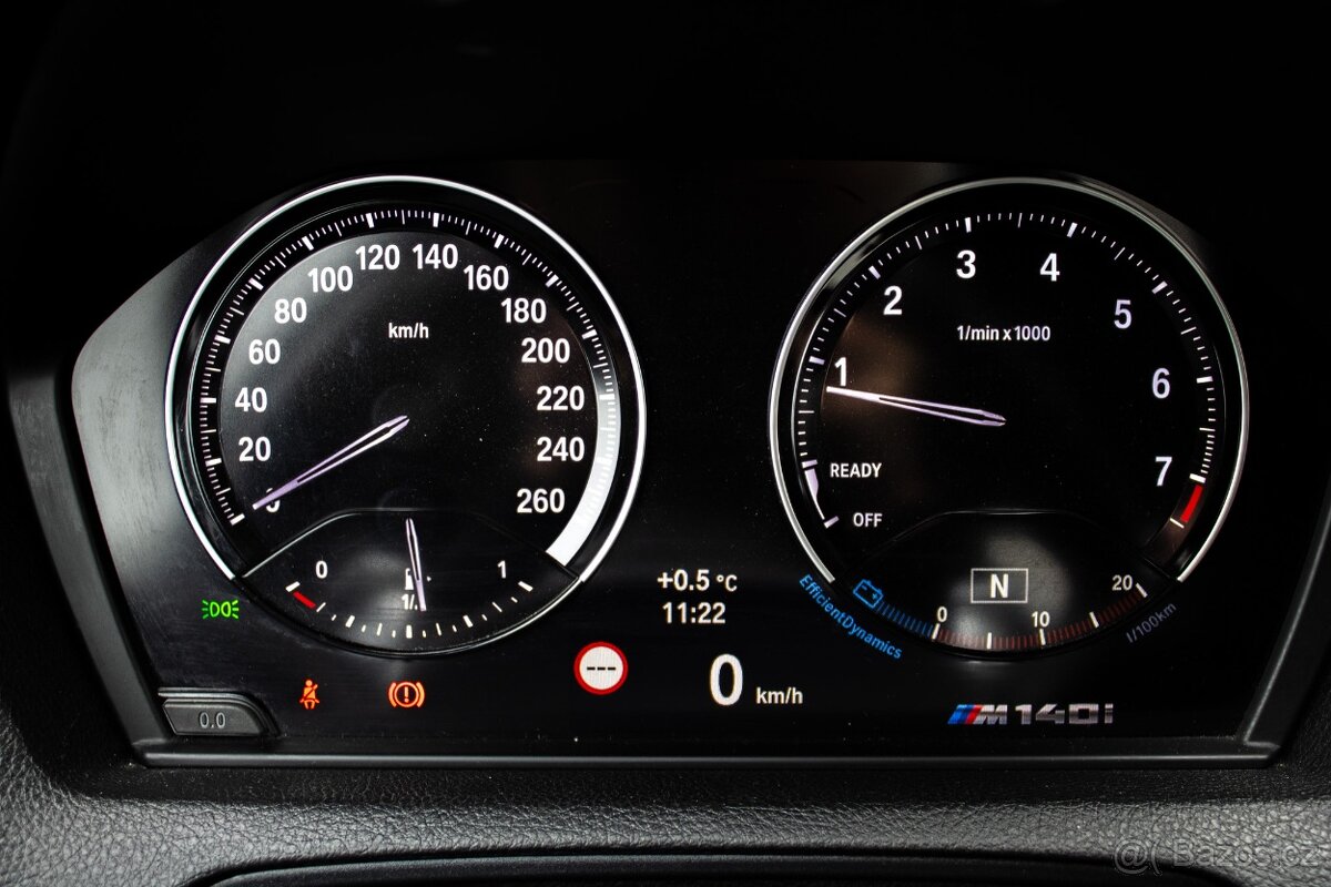 BMW M140i xDrive - 11