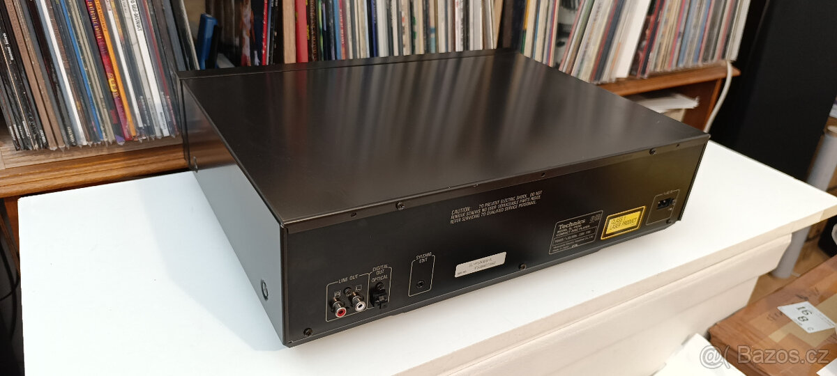 TECHNICS SL-PS50 Stereo CD Player + Příslušenství - 11