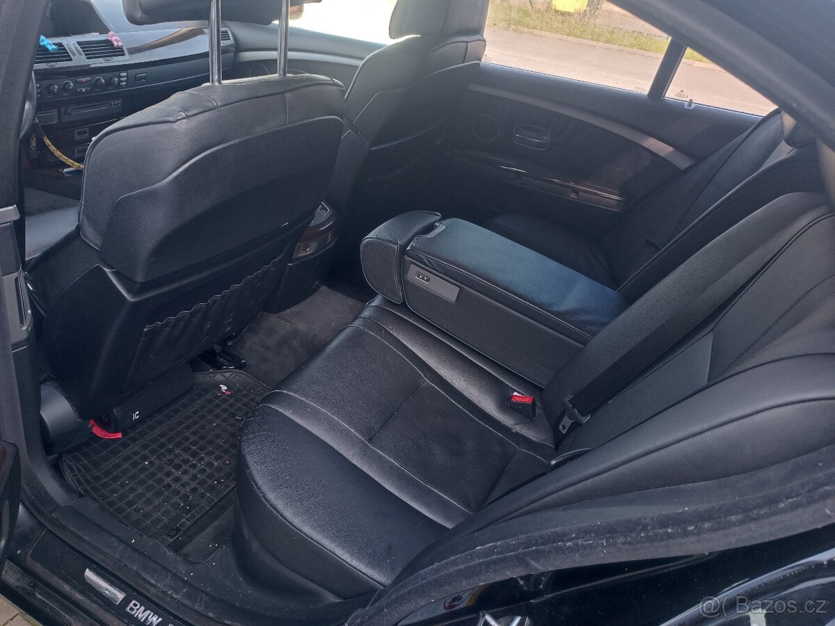 BMW 730 3.0D 160 kW Automat Rok 2004 - 11